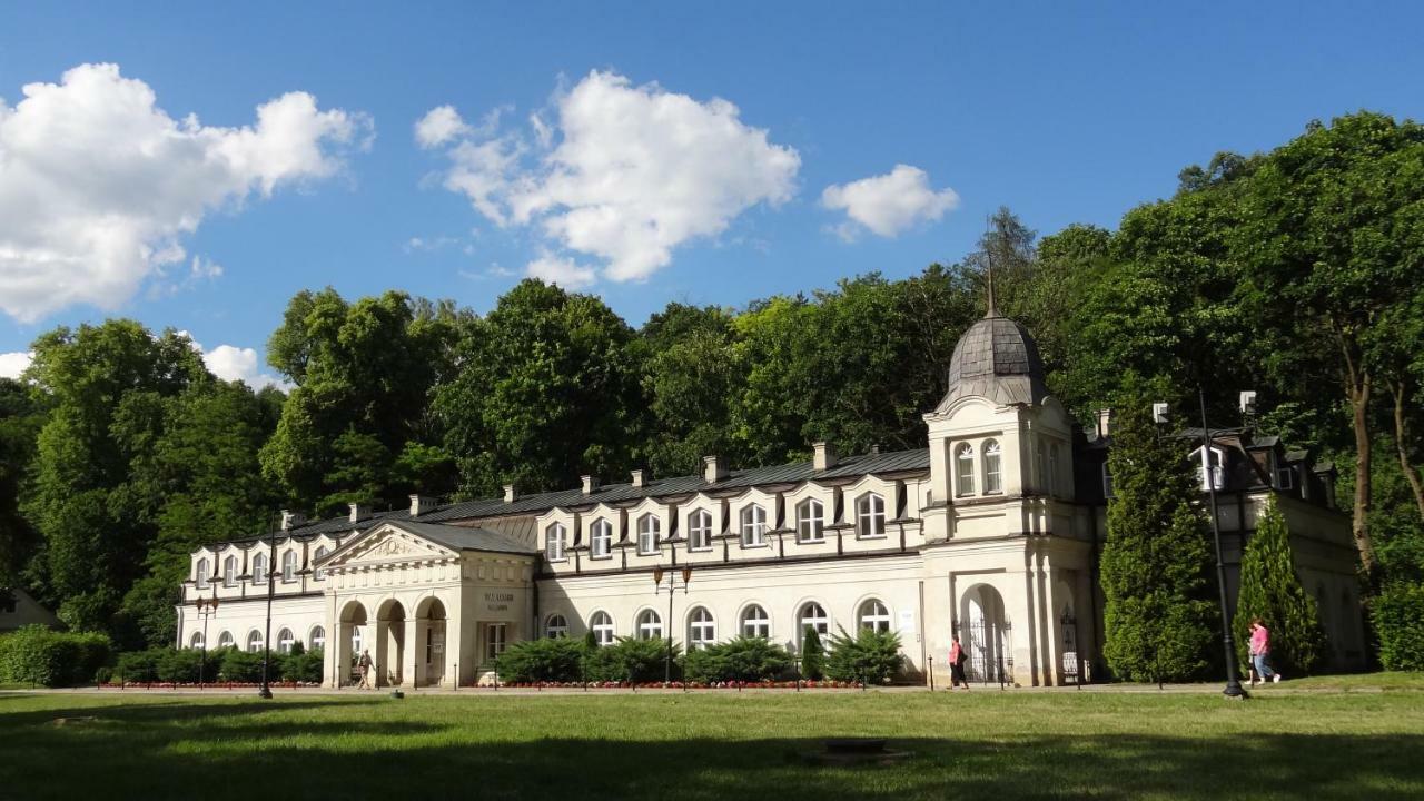 Apartament Parkowy Nałęczów Екстериор снимка